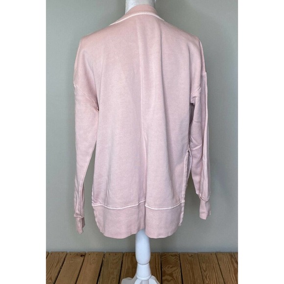 NWT Arizona Jeans Co Sweatshirt Size Medium Women’s Pink Pullover MSRP $39 - Picture 2 of 8